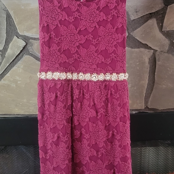 GIRL'S LACE DRESS L(14) - Picture 2 of 10